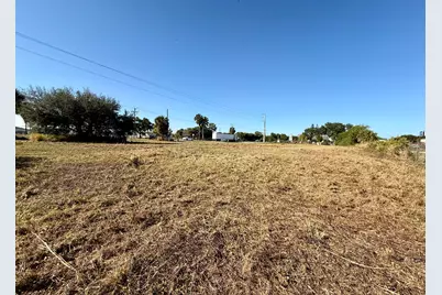 3112 Oleander Avenue, Fort Pierce, FL 34982 - Photo 7