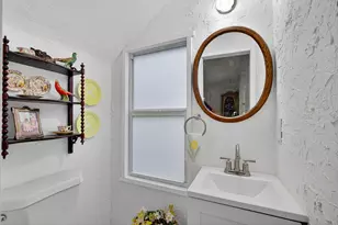 825 34th St, West Palm Beach, FL 33407 - Photo 29