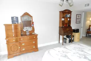 7 Greenway Village N, Royal Palm Beach, FL 33411 - Photo 17