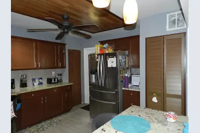 7 Greenway  Village N, Unit #103, Royal Palm Beach, FL 33411 - Photo 3
