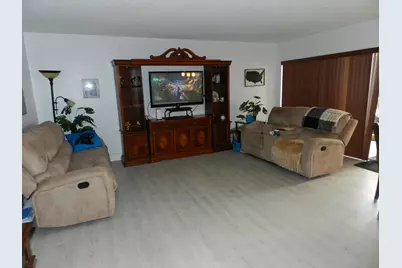 7 Greenway  Village N, Unit #103, Royal Palm Beach, FL 33411 - Photo 9