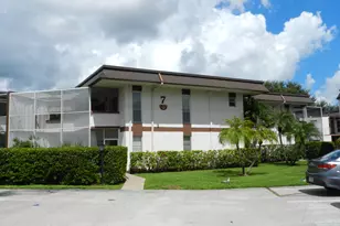 7 Greenway Village N, Royal Palm Beach, FL 33411 - Photo 1