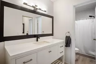 1402 Pinecrest Cir, Jupiter, FL 33458 - Photo 23