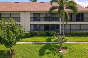 1402 Pinecrest Cir, Jupiter, FL 33458 - Photo 39