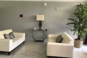 2425 Presidential Way, West Palm Beach, FL 33401 - Photo 33