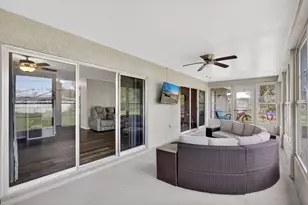 607 SE Forgal St, Port Saint Lucie, FL 34983 - Photo 19