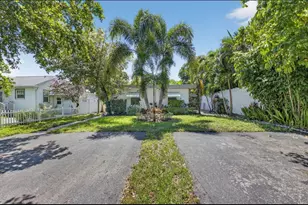 210 NE 12th St, Delray Beach, FL 33444 - Photo 3