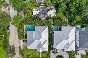 210 NE 12th St, Delray Beach, FL 33444 - Photo 9