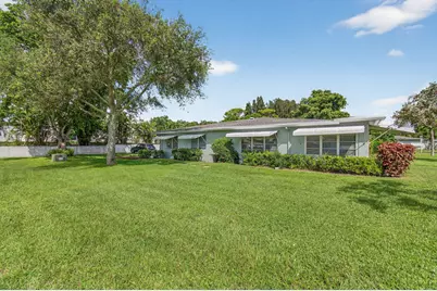 300 High Point Boulevard, Unit #A, Delray Beach, FL 33445 - Photo 37