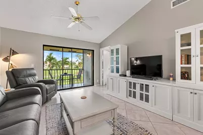 4654 Lucerne Lakes Boulevard, Unit #206, Lake Worth, FL 33467 - Photo 5