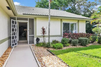 7962 Cloverfield Circle, Boca Raton, FL 33433 - Photo 7