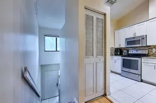 305 Harbour Pointe Way, Greenacres, FL 33413 - Photo 3