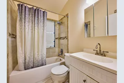 305 Harbour Pointe Way, Greenacres, FL 33413 - Photo 19