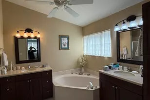 5820 Royal Club Dr, Boynton Beach, FL 33437 - Photo 17