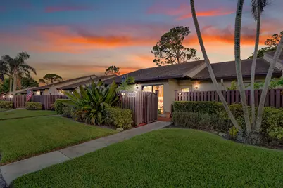 633 Sea Pine Way, Unit #H, Greenacres, FL 33415 - Photo 1