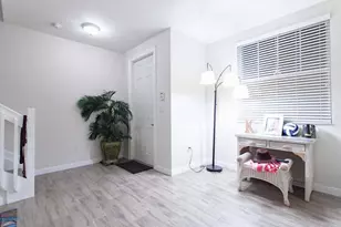 433 Amador Ln, West Palm Beach, FL 33401 - Photo 3