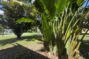 1010 Mayflower Rd, Fort Pierce, FL 34950 - Photo 25