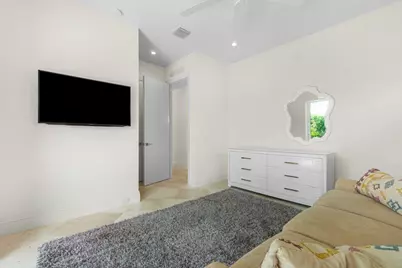 1212 Hillsboro Mile, Unit #Villa 10, Hillsboro Beach, FL 33062 - Photo 21