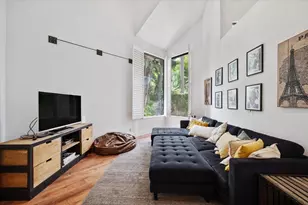 2585 Sheltingham Dr, Wellington, FL 33414 - Photo 25