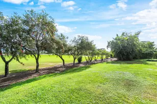 1710 N Lakefield North Ct, Wellington, FL 33414 - Photo 39