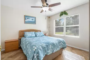 1710 N Lakefield North Ct, Wellington, FL 33414 - Photo 17