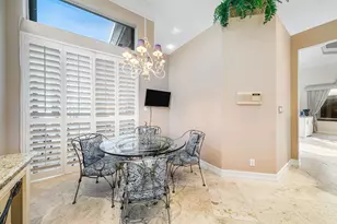 7 Island Dr, Boynton Beach, FL 33436 - Photo 19