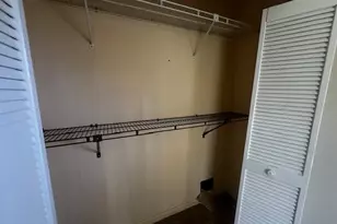 203 Canterbury Dr W, Riviera Beach, FL 33407 - Photo 9