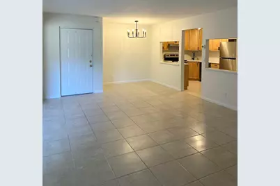 4779 Sable Pine Circle, Unit #B2, West Palm Beach, FL 33417 - Photo 11