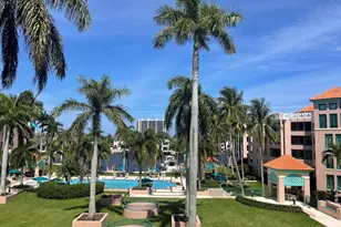 140 SE 5th Ave, Boca Raton, FL 33432 - Photo 3