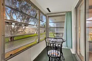 158 Norwich G, West Palm Beach, FL 33417 - Photo 23