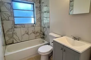 725 W 9th St, Riviera Beach, FL 33404 - Photo 5