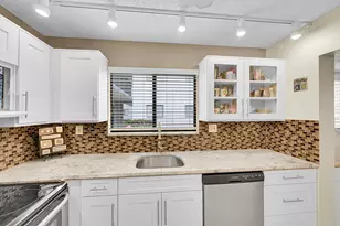 15108 Ashland Dr, Delray Beach, FL 33484 - Photo 11