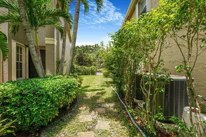 19059 Skyridge Circle, Boca Raton, FL 33498 - Photo 43