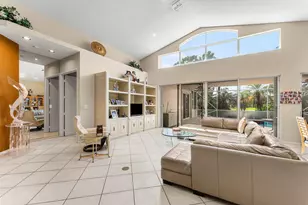 10654 Greenbriar Villa Dr, Lake Worth, FL 33449 - Photo 11