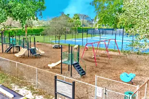 19323 Carolina Cir, Boca Raton, FL 33434 - Photo 11