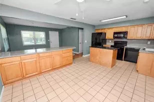 5134 Harvard St W, Lakeland, FL 33810 - Photo 3