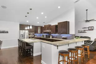 1225 SW Magnolia Bluff Dr, Palm City, FL 34990 - Photo 11