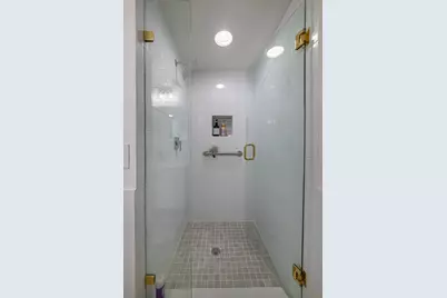 52 Burgundy, Unit #B, Delray Beach, FL 33484 - Photo 11