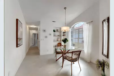 15465 Lake Magnolia Place, Delray Beach, FL 33484 - Photo 11