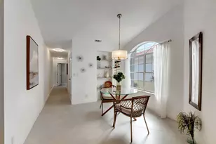 15465 Lake Magnolia Pl, Delray Beach, FL 33484 - Photo 11