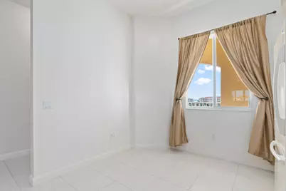 13 Harbour Isle Drive W, Unit #Ph02, Fort Pierce, FL 34949 - Photo 11