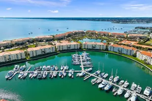 13 Harbour Isle Dr W, Fort Pierce, FL 34949 - Photo 23