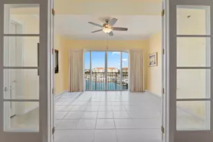 13 Harbour Isle Dr W, Fort Pierce, FL 34949 - Photo 7