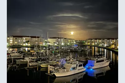 13 Harbour Isle Drive W, Unit #Ph02, Fort Pierce, FL 34949 - Photo 3