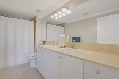 804 E Windward Way, Unit #608, Lantana, FL 33462 - Photo 17