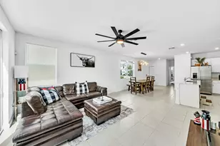 235 SE Woodbark St, Port Saint Lucie, FL 34984 - Photo 9