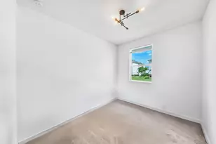 235 SE Woodbark St, Port Saint Lucie, FL 34984 - Photo 15