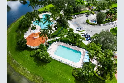 2708 Livingston Lane, West Palm Beach, FL 33411 - Photo 35