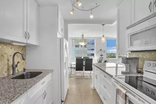 2121 N Ocean Blvd, Boca Raton, FL 33431 - Photo 11