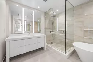 220 SE Mizner Blvd, Boca Raton, FL 33432 - Photo 37